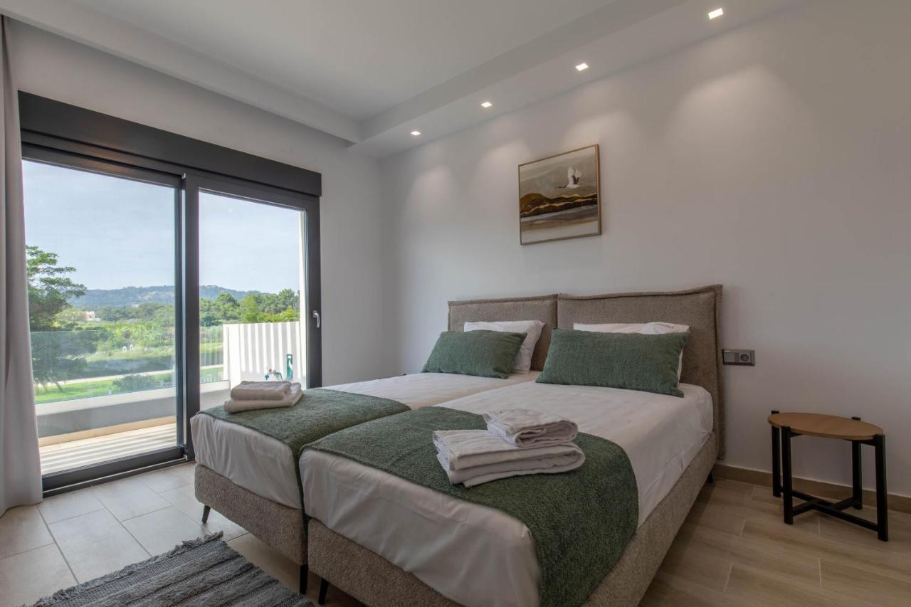 Armonia Luxury Villa Ialysos  Extérieur photo